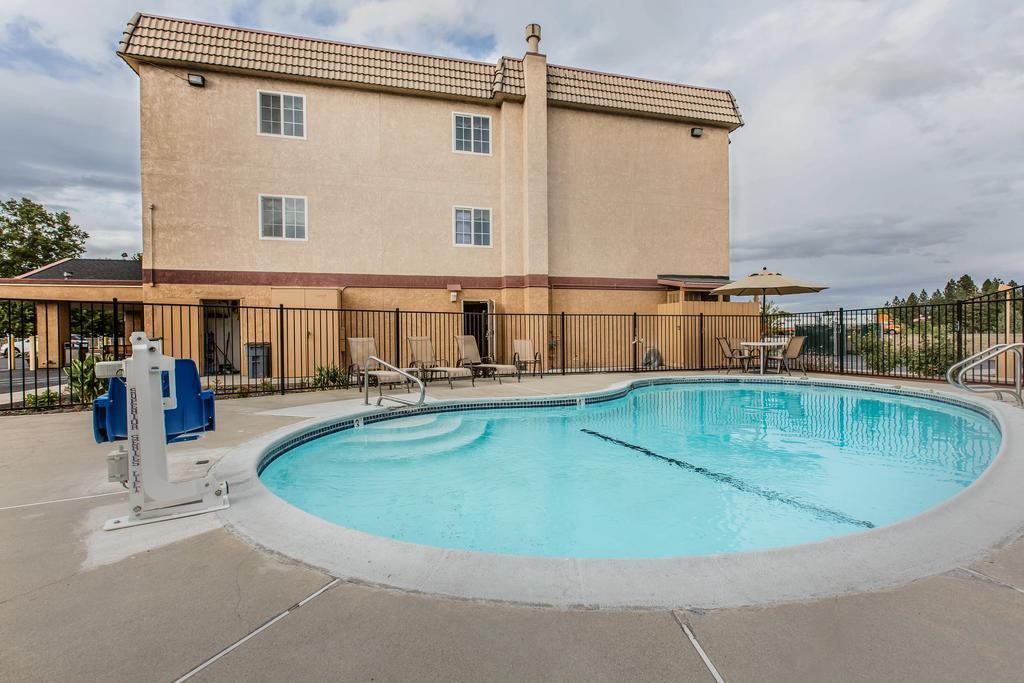 Comfort Inn Yreka I-5 Exterior photo